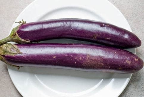 Nggak Suka Makan Terong? Rugi! Berikut 8 Manfaat Makan Terong Terong