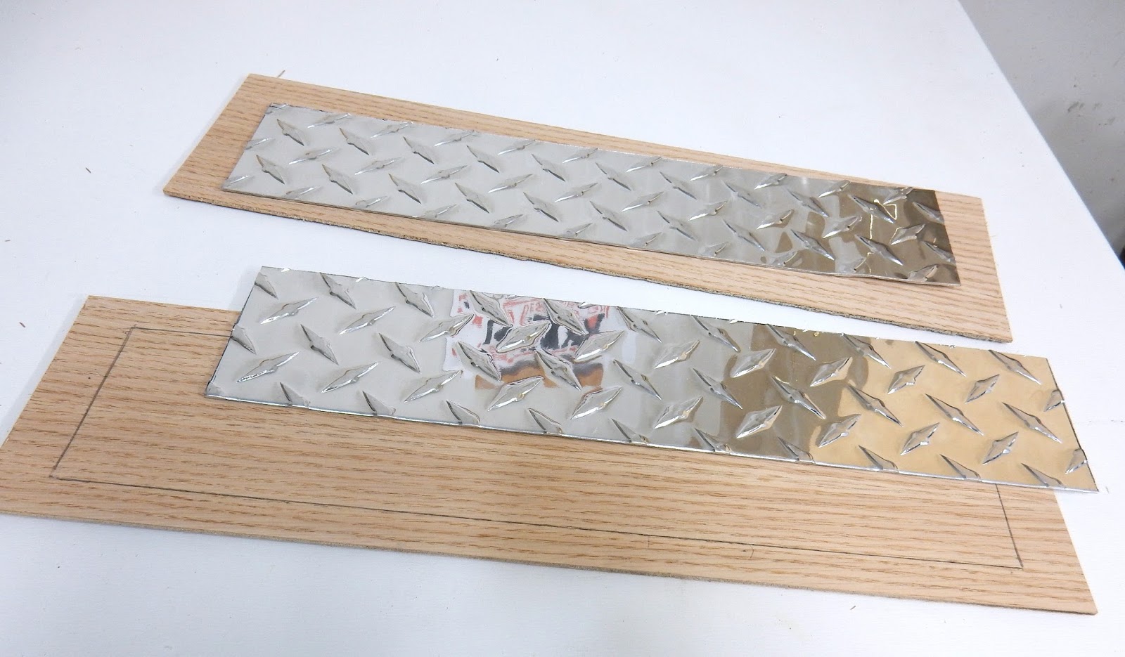 Jax Design Diamond plate tool box