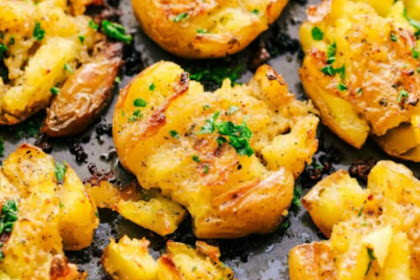 GARLIC RANCH SMASHED POTATOES