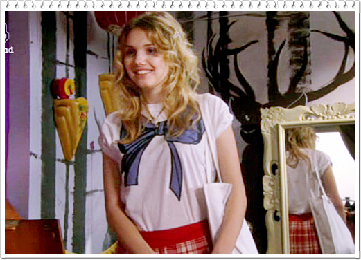 Kakoo's Place: Cassie from skins