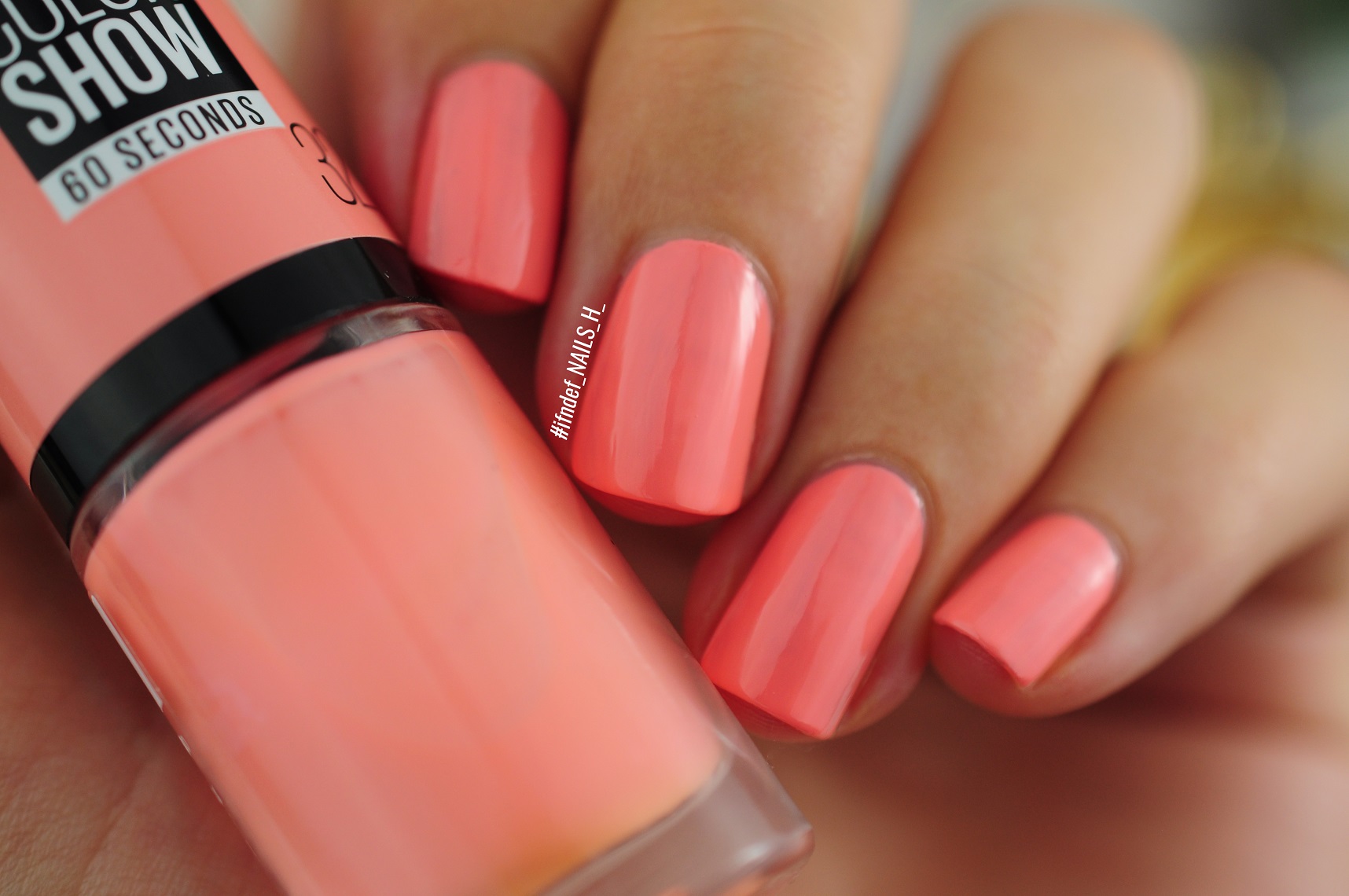 Maybelline Color Show Canal Street Coral Swatch
