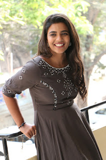 Aishwarya Rajesh Images from Vaanam Kottattum movie interview