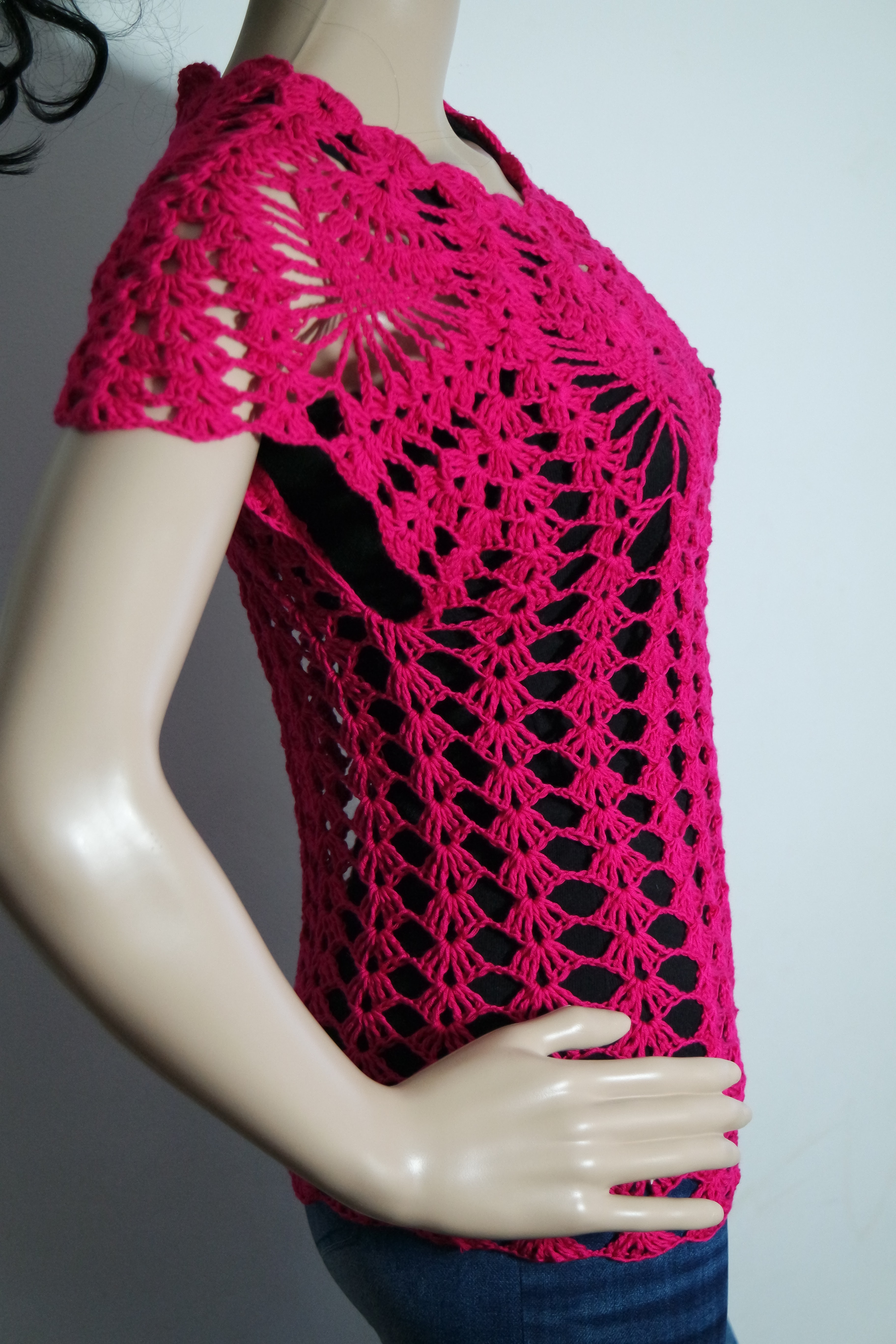 Crochet pattern “pineapple red blouse top” by marifu6a