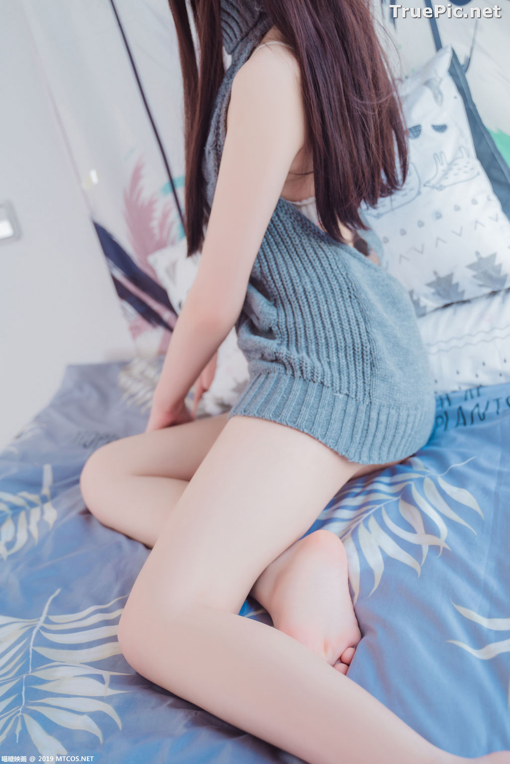 Image [MTCos] 喵糖映画 Vol.030 – Chinese Cute Model – Open Back Sweater - TruePic.net - Picture-30