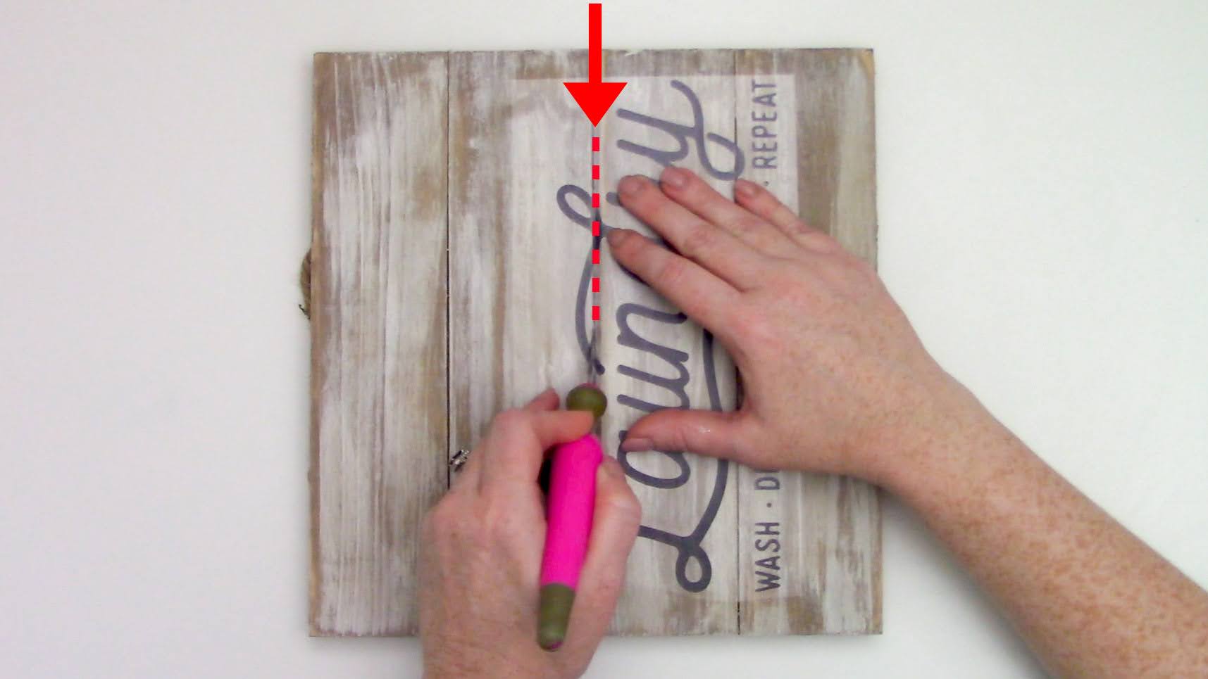 How to Apply Vinyl to Wood Signs With Slats Silhouette School