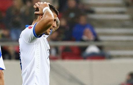 Πρόβλημα με Καρέλη