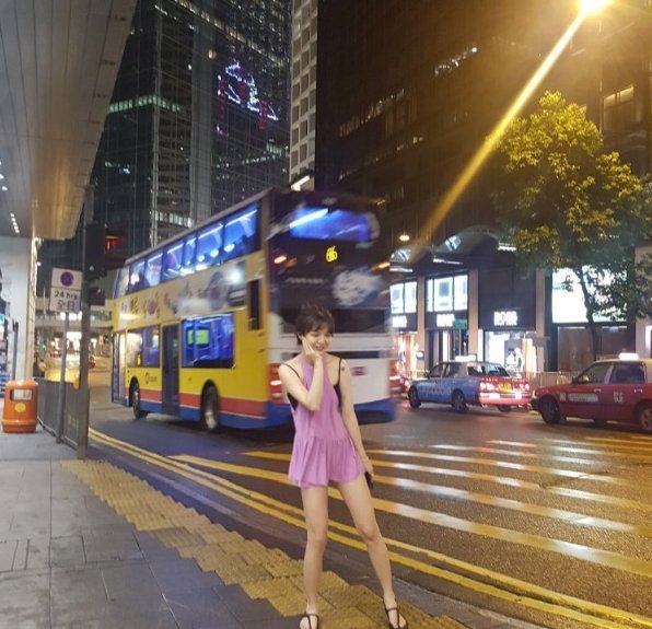 Jimin captures the night streets of Hong Kong