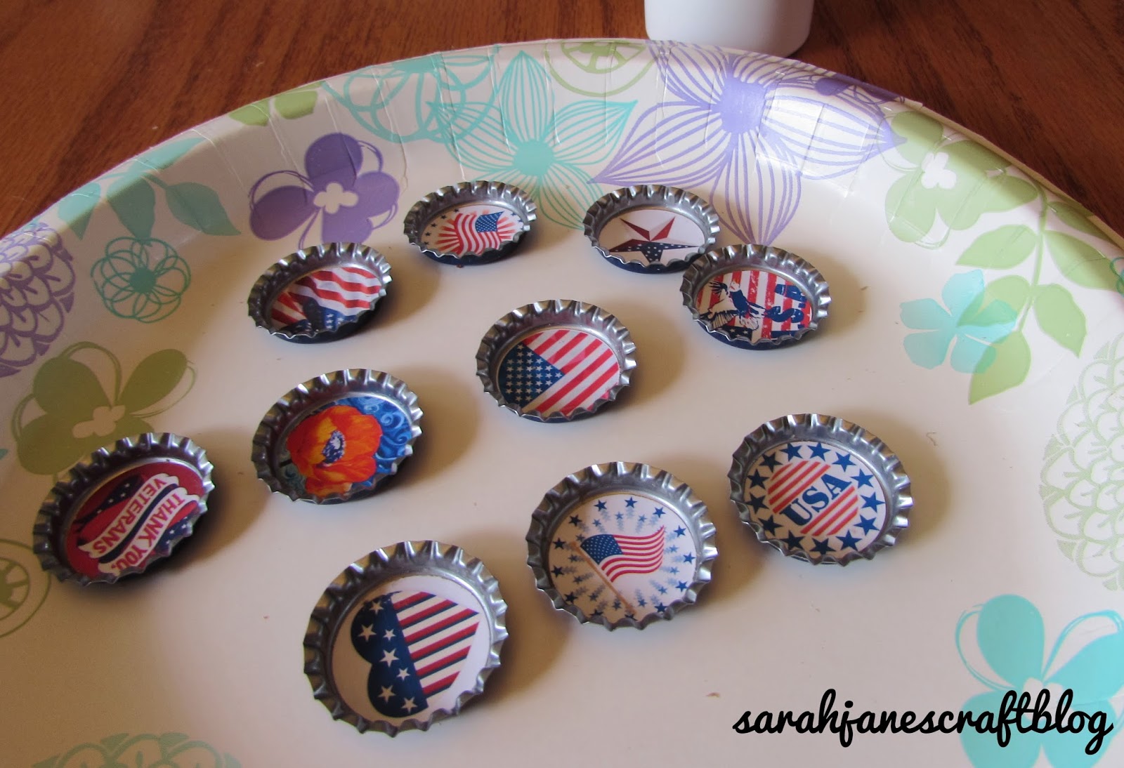 Patriotic Bottle Cap Buttons