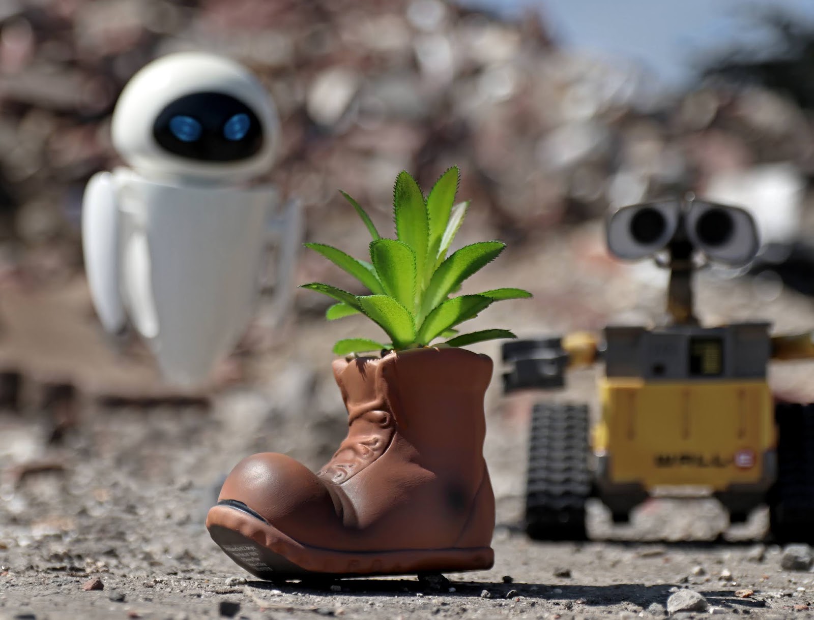 Wall·E Inspired Ceramic Boot Faux Succulent Planter (BoxLunch Exclusive) 