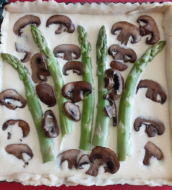 Asparagus and Mushroom Quiche Tart