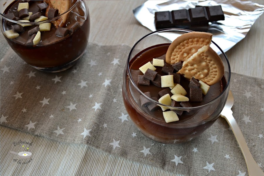 Crema o flan de chocolate y galletas