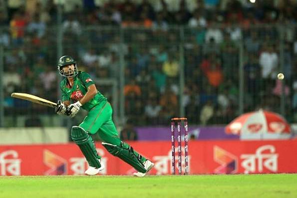 Mortaza stars as Bangladesh level series with tense win Mortaza stars as Bangladesh level series with tense win