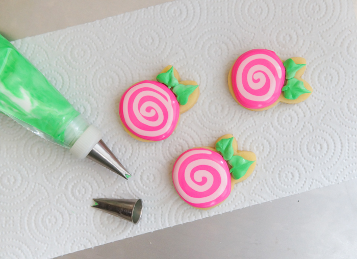 how to make double-decker whimsical rose cookies