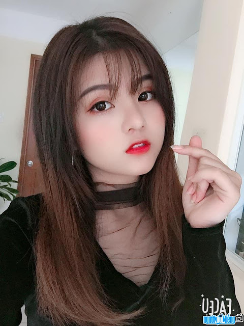 Reency Ngô lộ clip nóng ảnh sexy