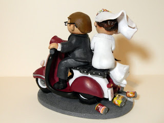 orme magiche cake topper cartoon scultura torta nuziale decorazione sposini sposi fatte a mano scolpite modellini