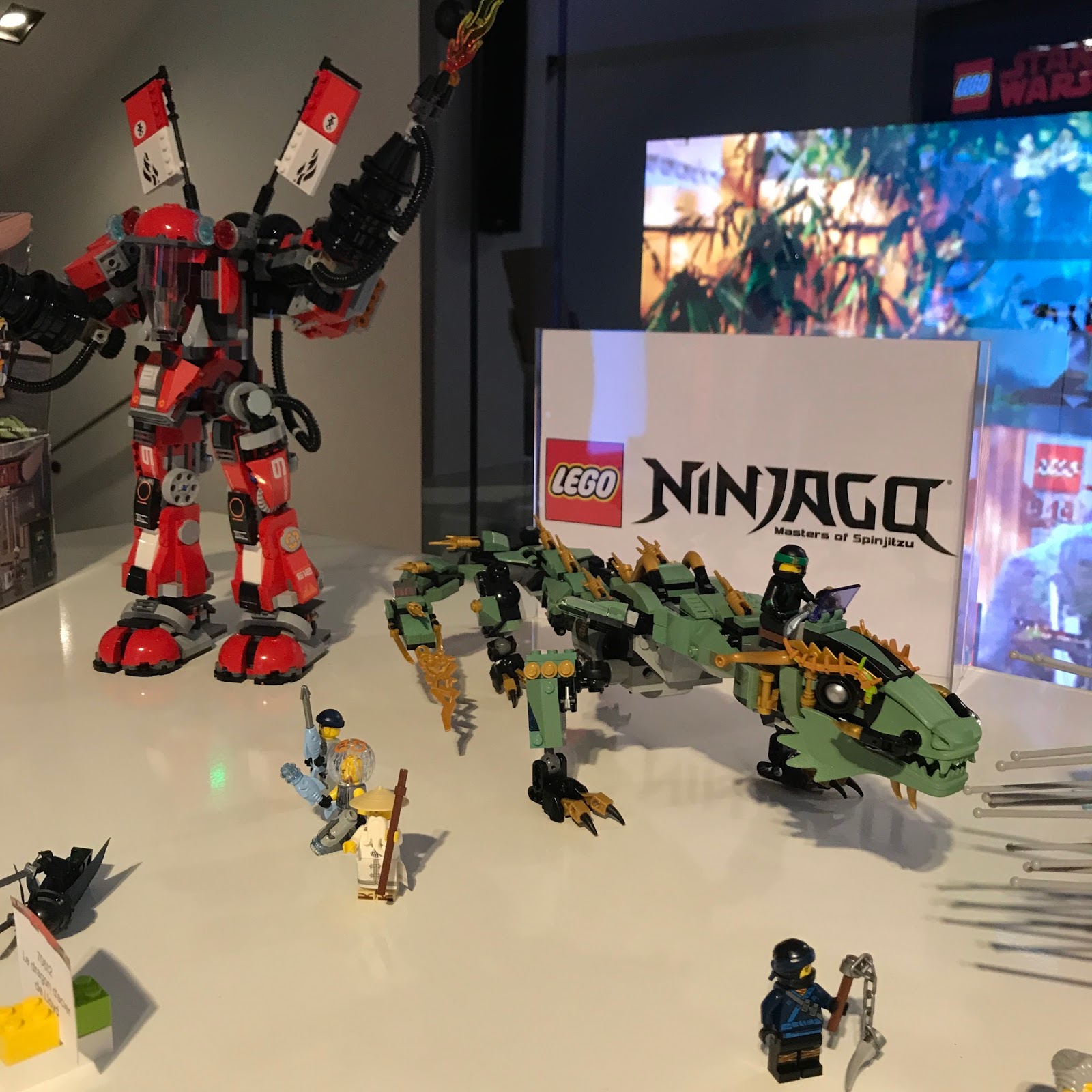 Lego Ninjago : Le Film, le jeu vid?�o ET les Lego ! - Julesetmoa