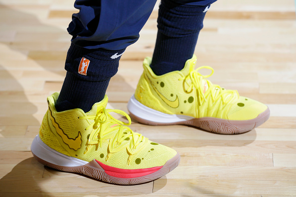 Koba Nike KYRIE 5 SBSP EP CJ6950 800 SpongeBob Immediately Shrimp