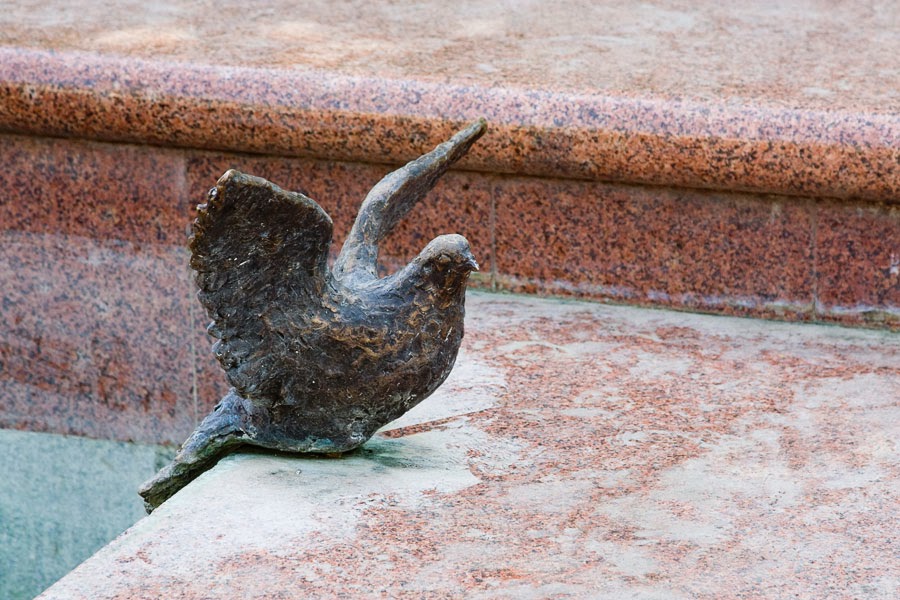 Норвегия памятник не падай духом Норвегия памятник не падай духом