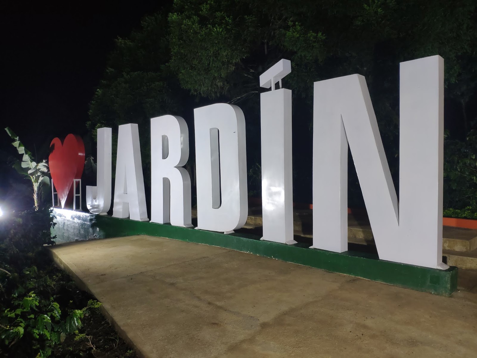 JARDÍN ECO TOURS. TOURS EN OFERTA Tour Cristo Rey