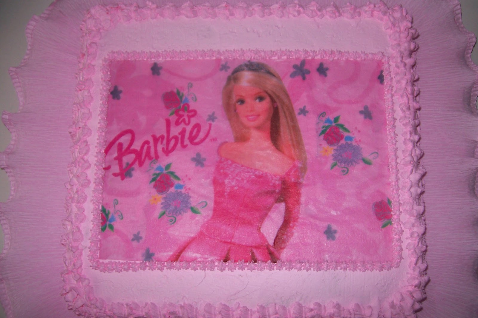 Bolo Barbie chantilly 