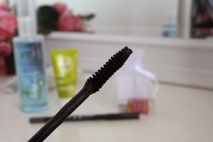 a photo of lord and berry mascara