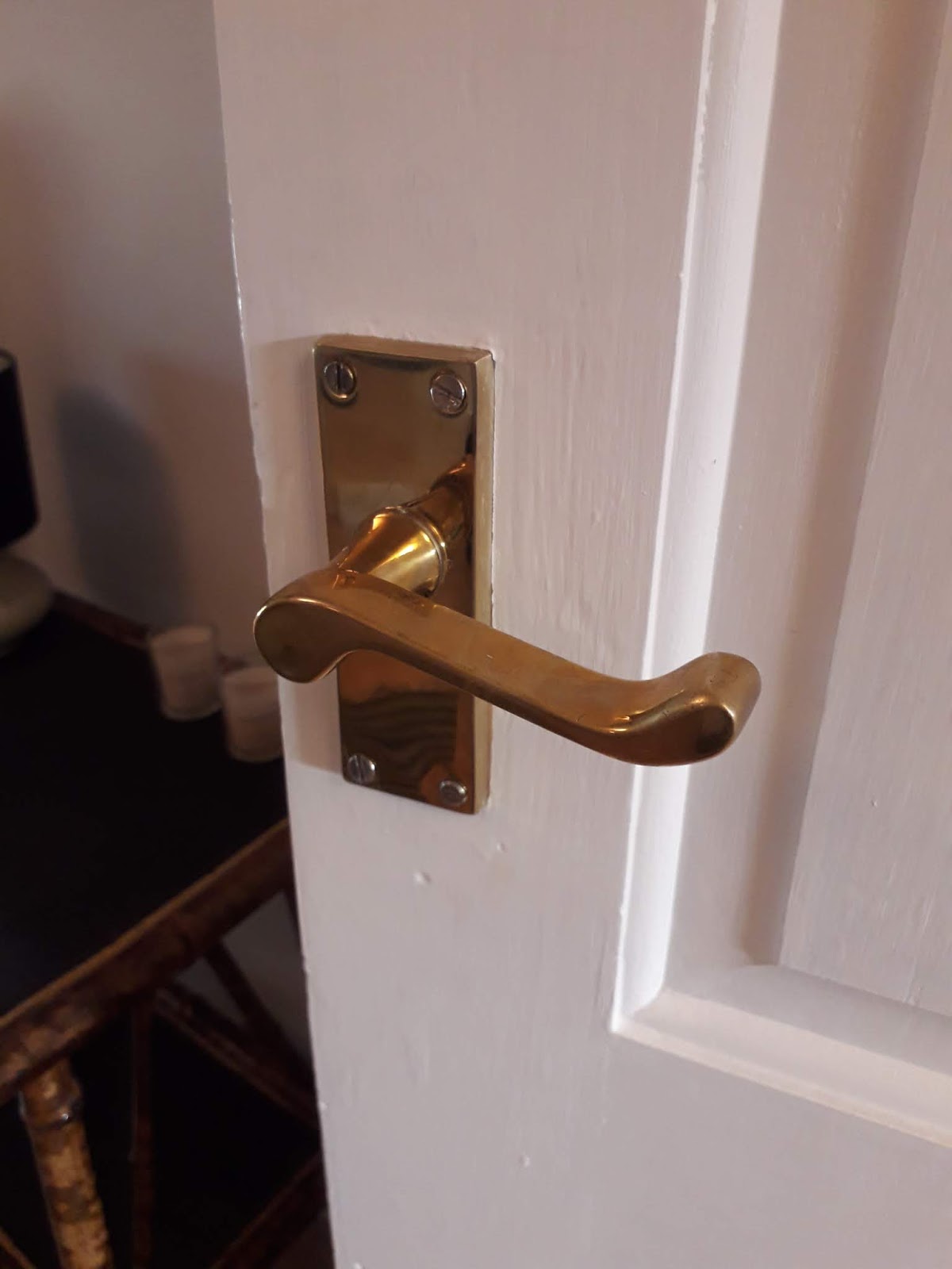 EASY CHEAP WAY TO REMOVE VARNISH/LACQUER FROM BRASS HANDLES Hut
