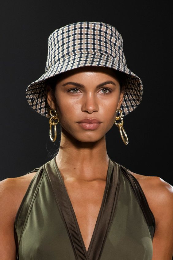 Elie Tahari Spring 2020