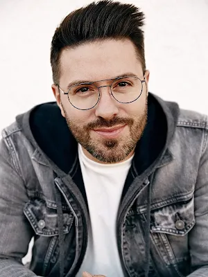 Danny gokey