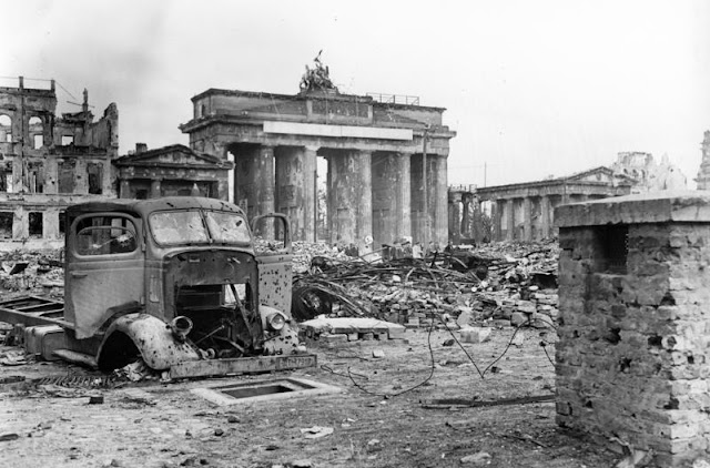 75° Inizio della Battaglia di Berlino