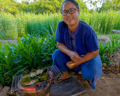 Khai Pam Mot Daeng ไข่ป่าม