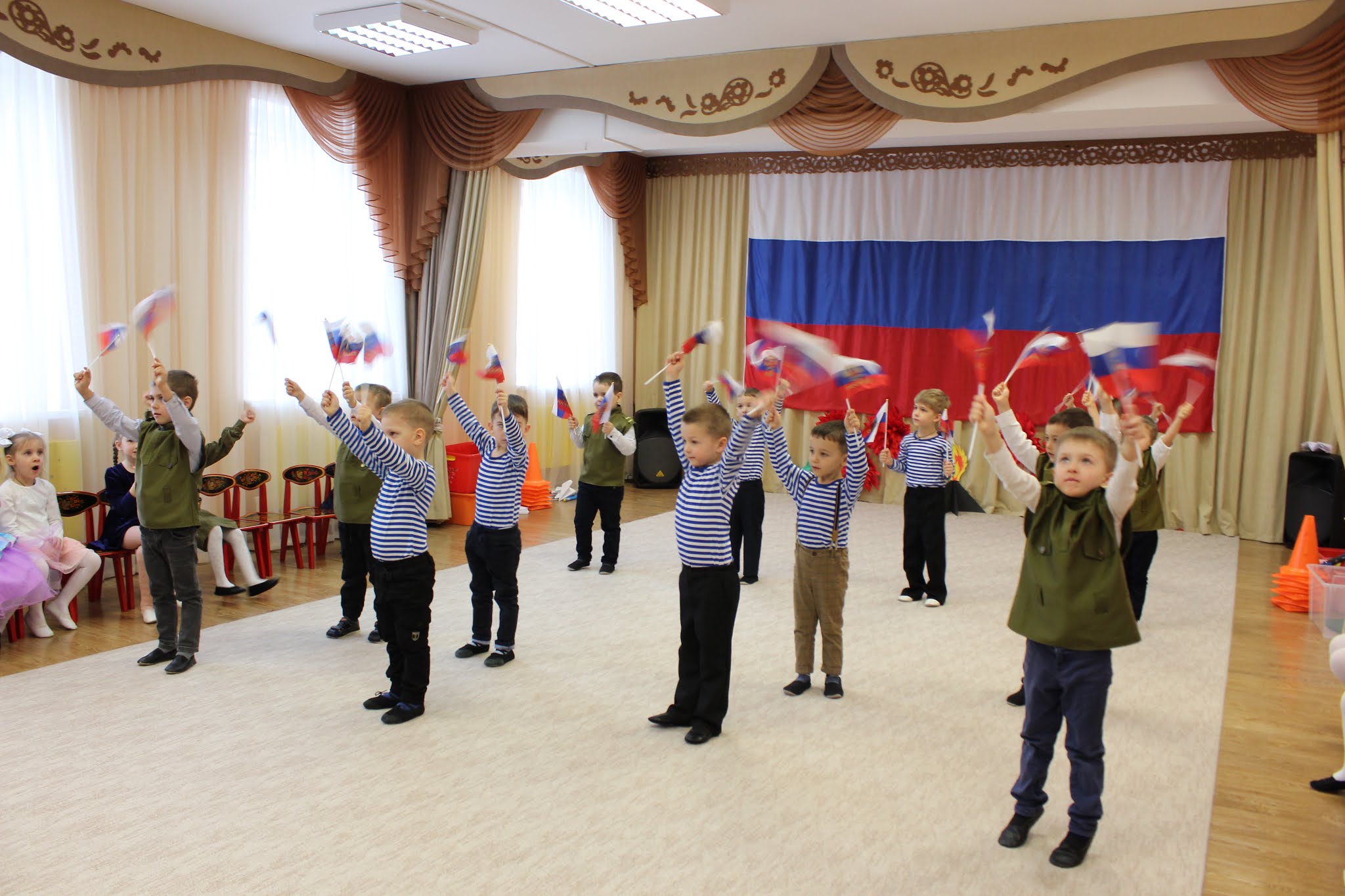 Спортивное развлечение к 23 февраля. Интересное развлечение к 23 февраля в средней группе. Групповое развлечение к 23 февраля. Развлечение к 23 для младшей и средней группы флэшмоб.