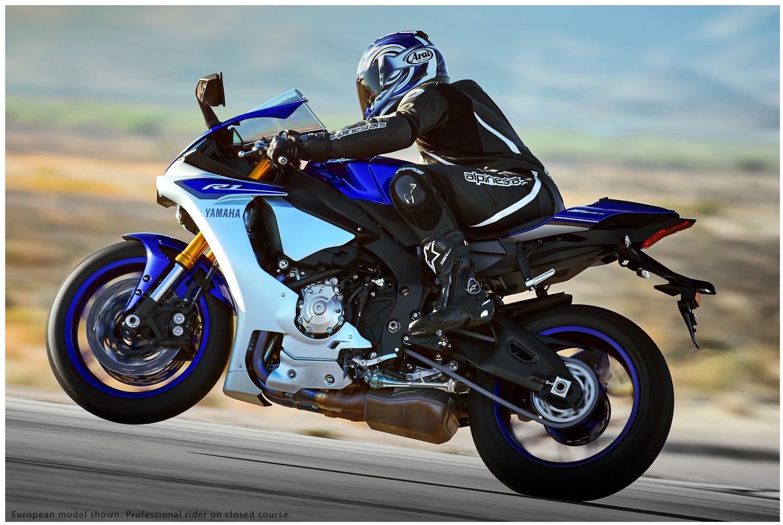 2015 Yamaha R1 Motorcycle Prices