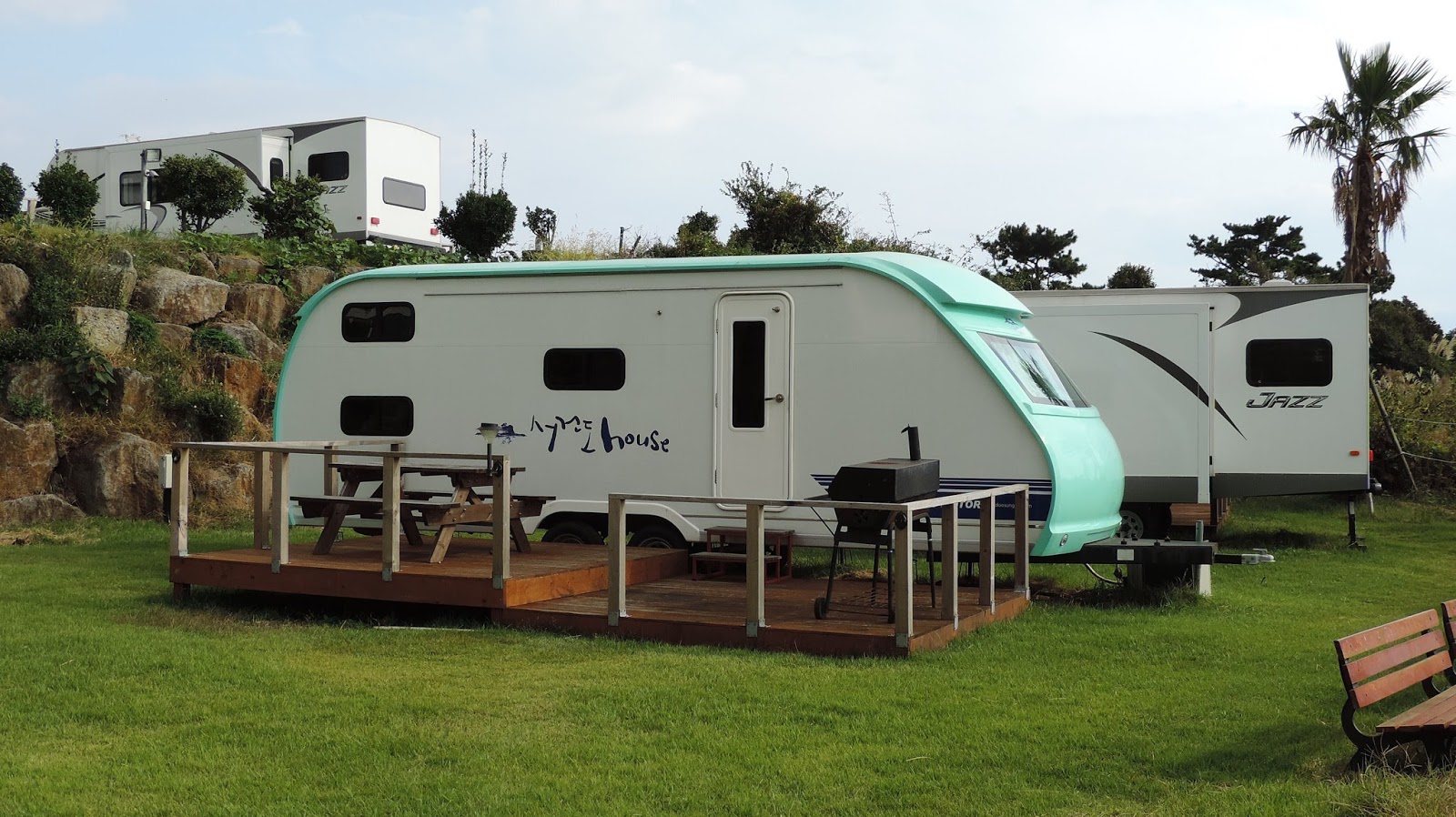 Travel with Kevin and Ruth: The Koreans have this right...