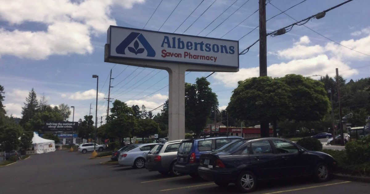 The classic Albertsons road sign