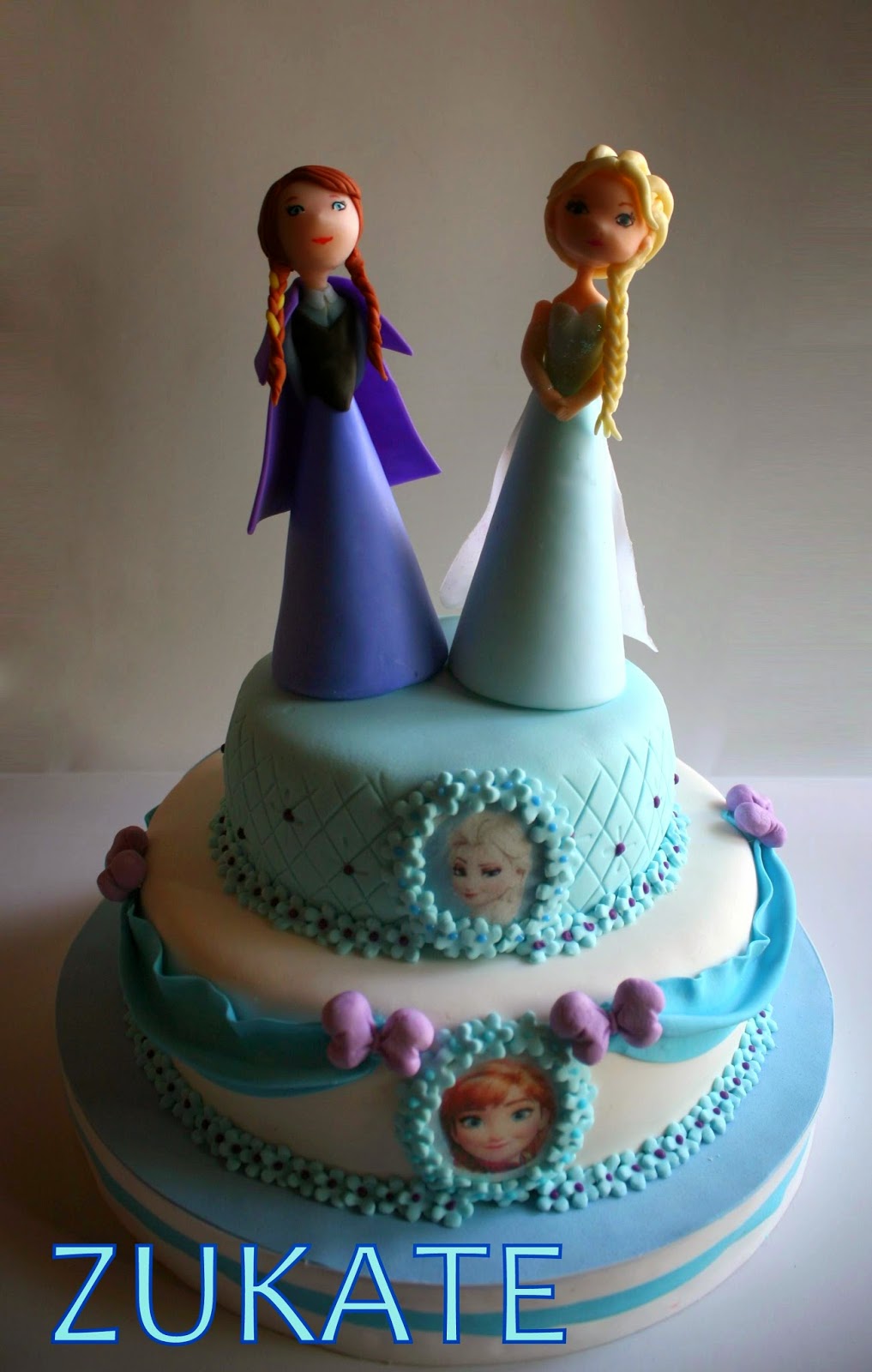 TORTA DE FROZEN PARA GUADALUPE | ZUKATE