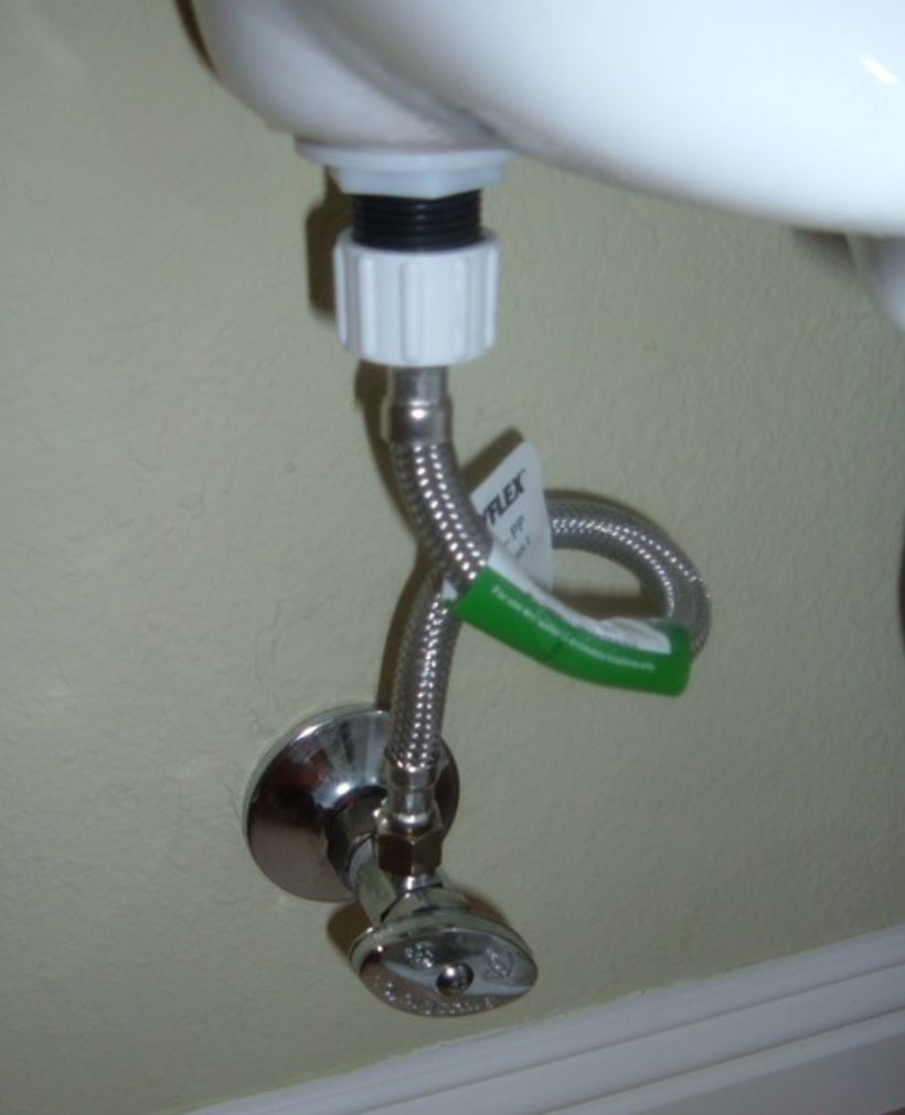 Toilet Water Shutoff FlowTite Valve