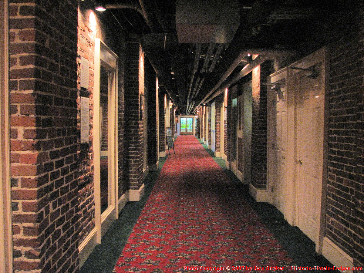 Historic Hotels & Lodges The Mount Washington Hotel