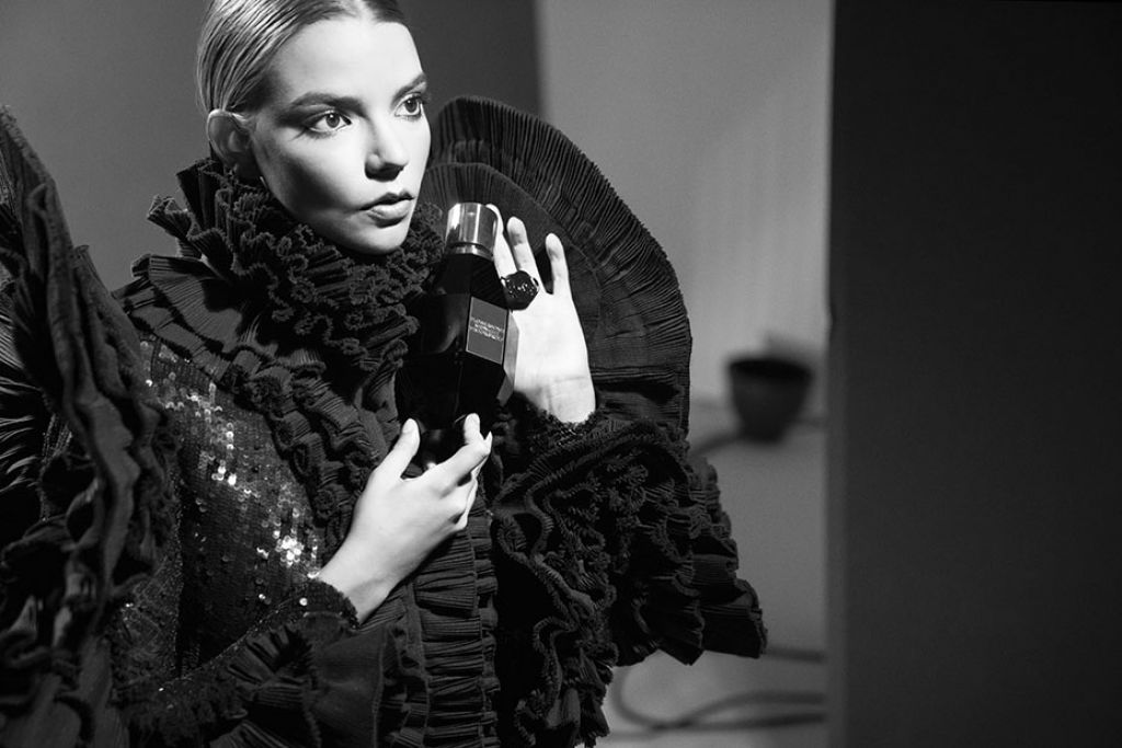 Anya Taylor-Joy – Viktor&Rolf FLOWERBOMB 2019 Campaign Photoshoot