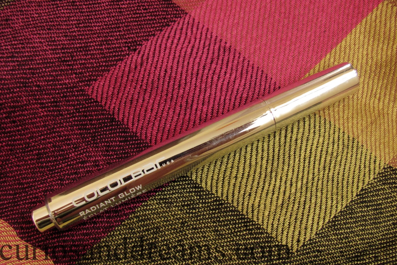 Colorbar Radiant Glow Highlighter Pen Review, Swatches Curios and