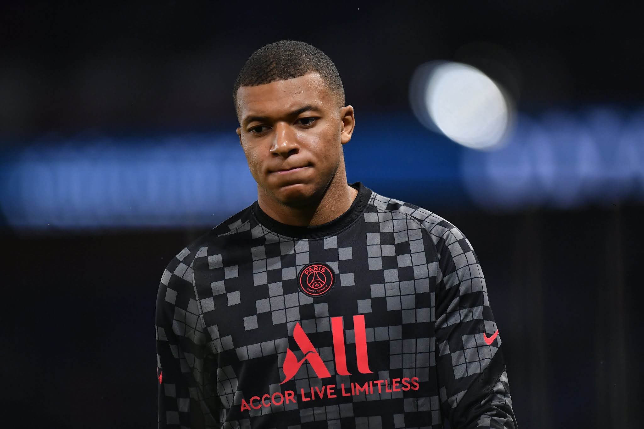 Kylian Mbappé 'asked to leave PSG' this summer