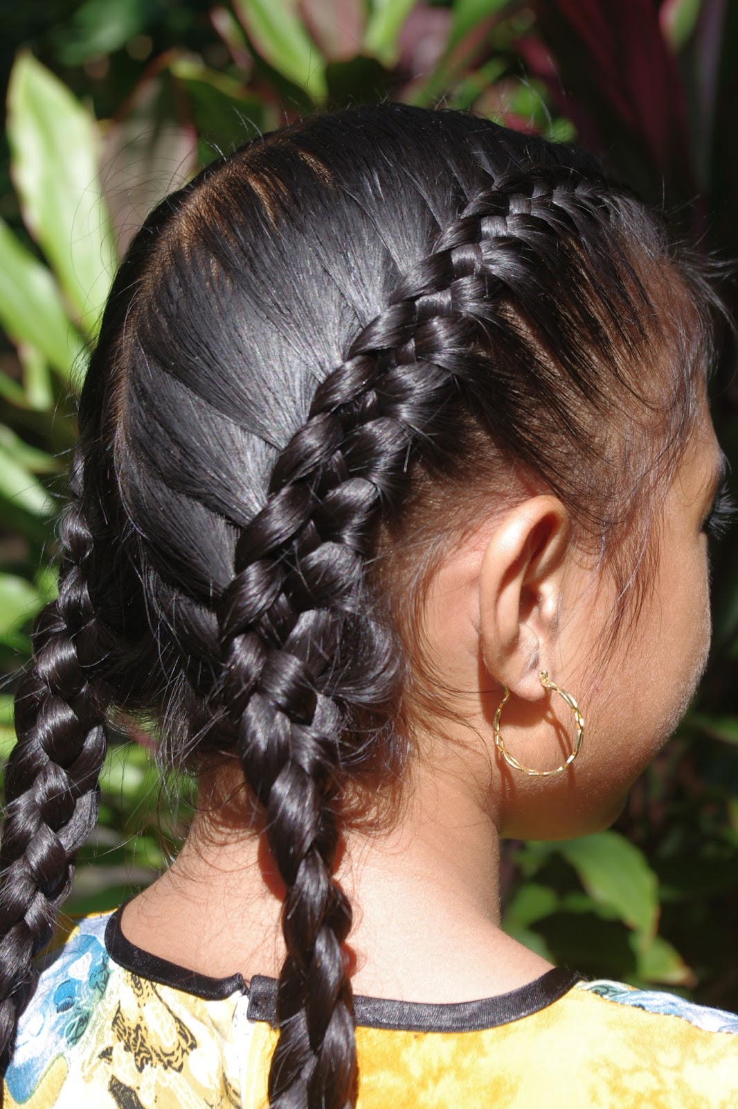 Braids Hairstyles For Super Long Hair Micronesian Girl Double 4 