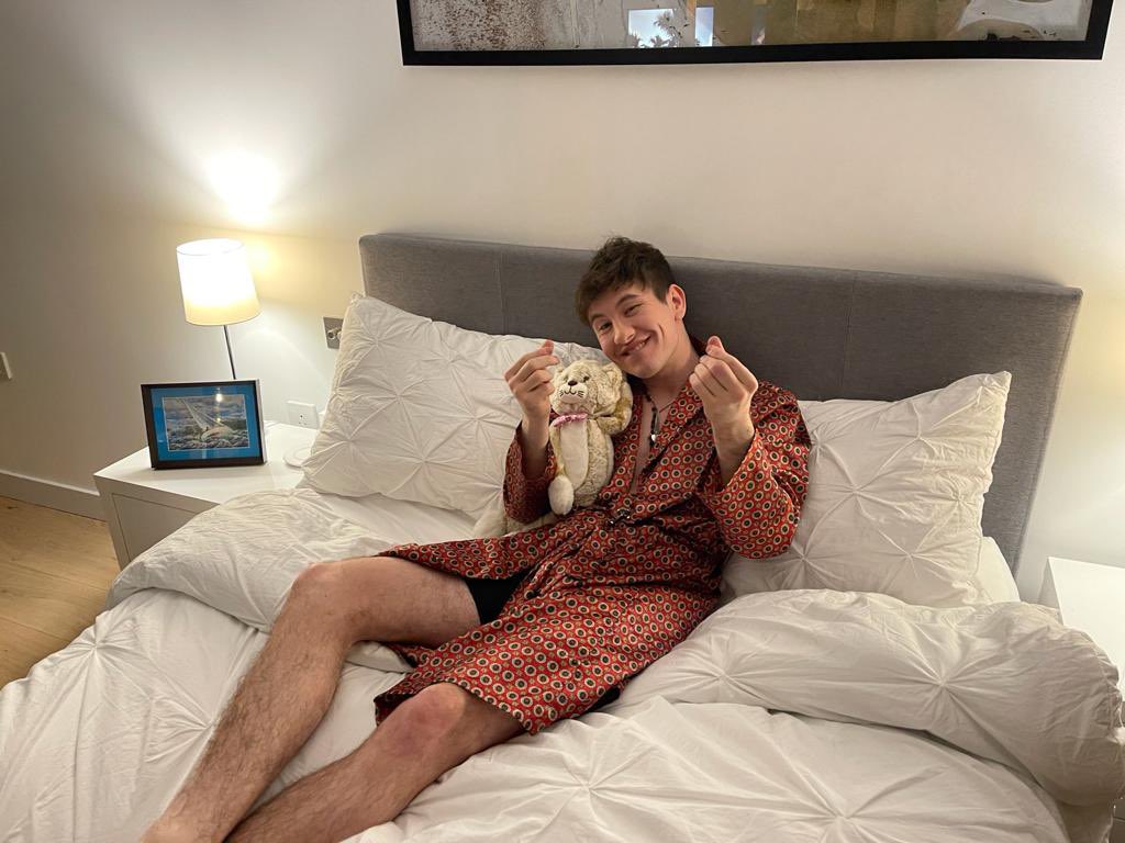 Barry Keoghan sure looks cozy, huh? via. 