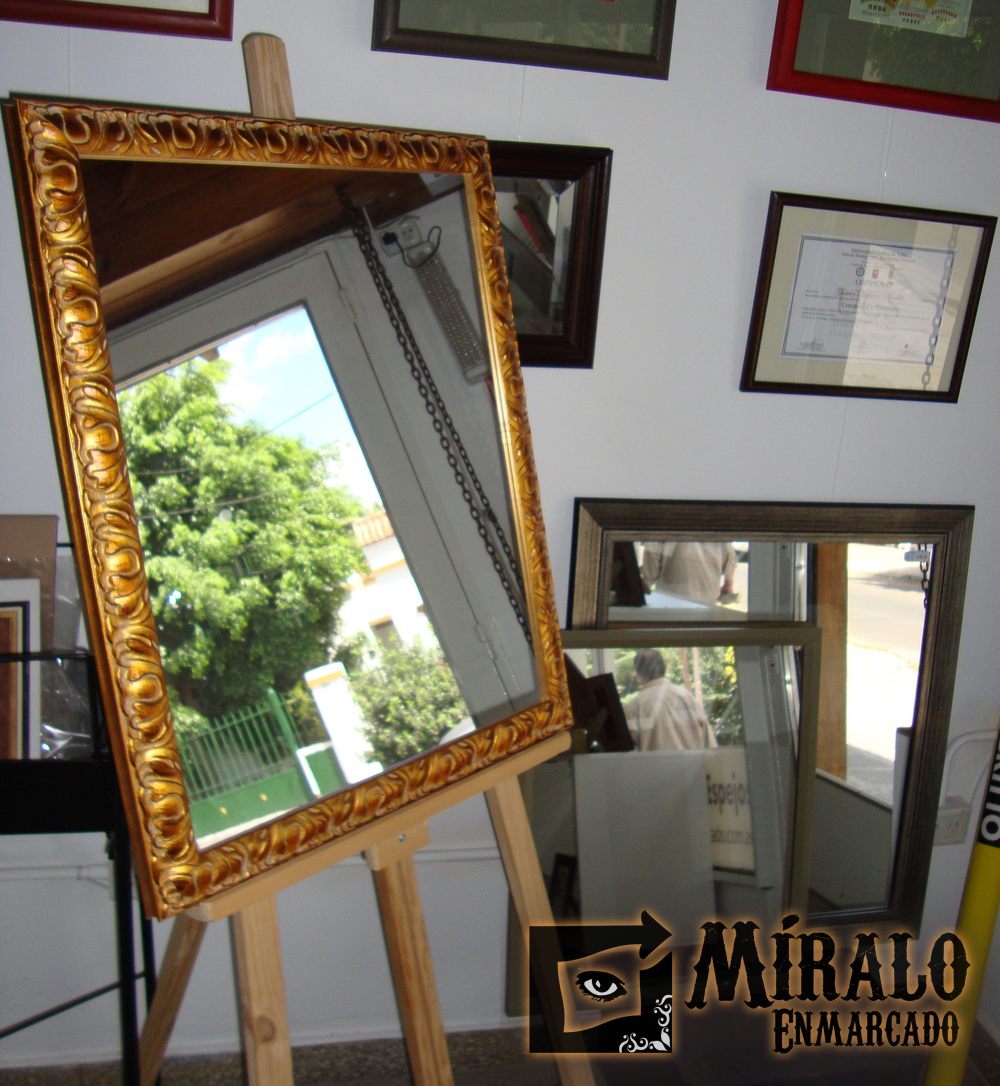 Espejos decorativos para baños y ambientes