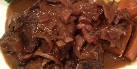 boeuf-beef-bourguignon-food-pictures-that-will-make-you-hungry