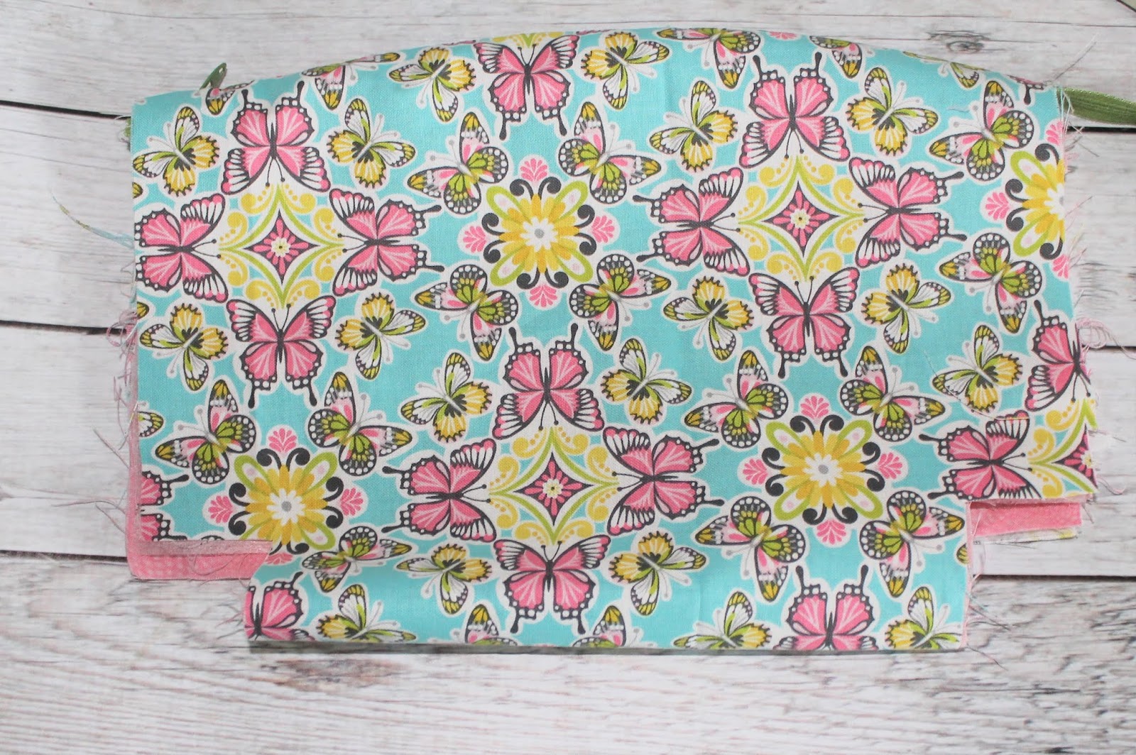 Quick Zipper Pouch Tutorial + Free Cosmetic Bag Pattern Sew Simple Home