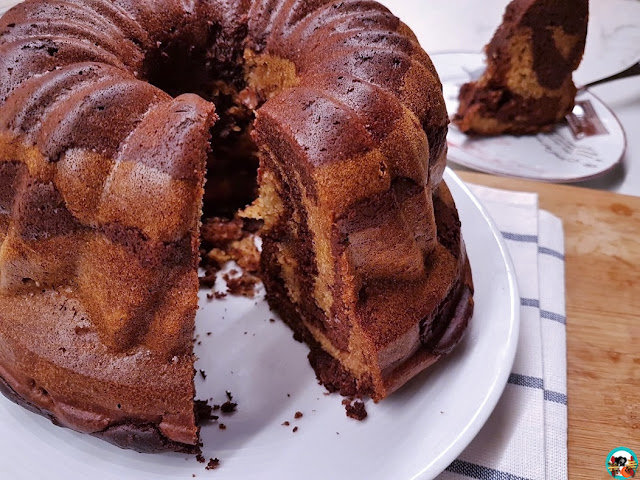 Bundt cake marmolada sin leche ni huevo