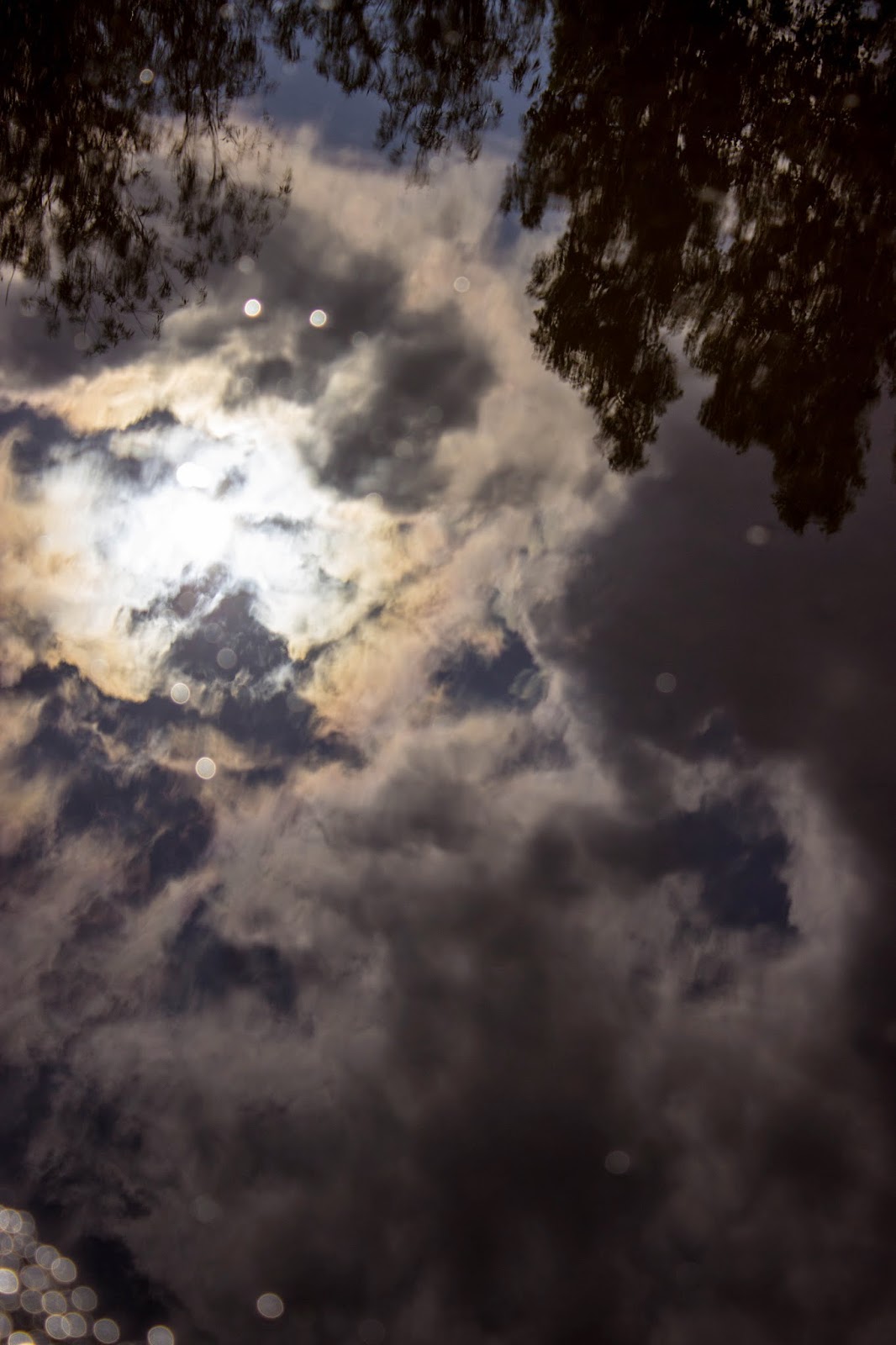 после туч всегда солнце. за облаками всегда есть солнце. выглянуло солнышко. после грозы всегда выглядывает солнце. солнце после дождя.