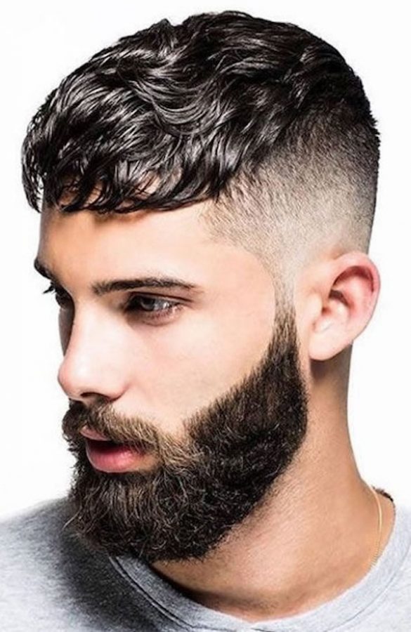 corte de cabelo masculino medio ondulado