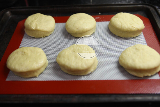 Resep Bomboloni Isi Coklat Just Try Taste