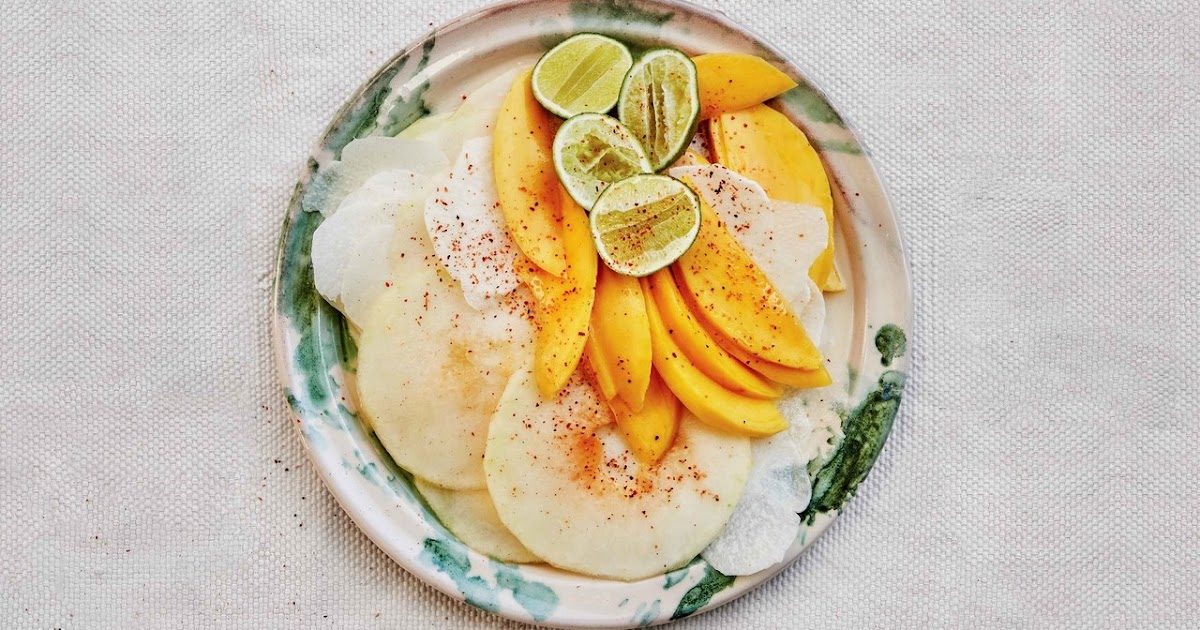 GOOD FOODIE Honey Dew ,Jicama and Mango Salad